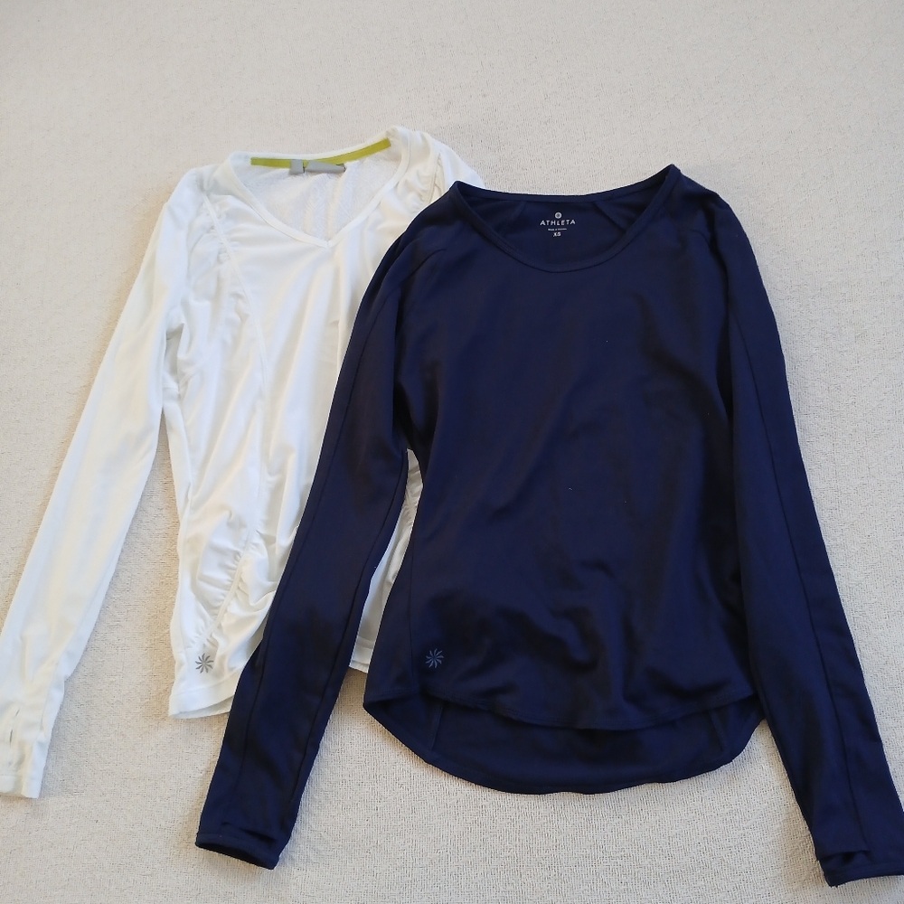 athleta ♡ 2 long sleeve xs tops activwear athleisure minimal gym outdoor hiking